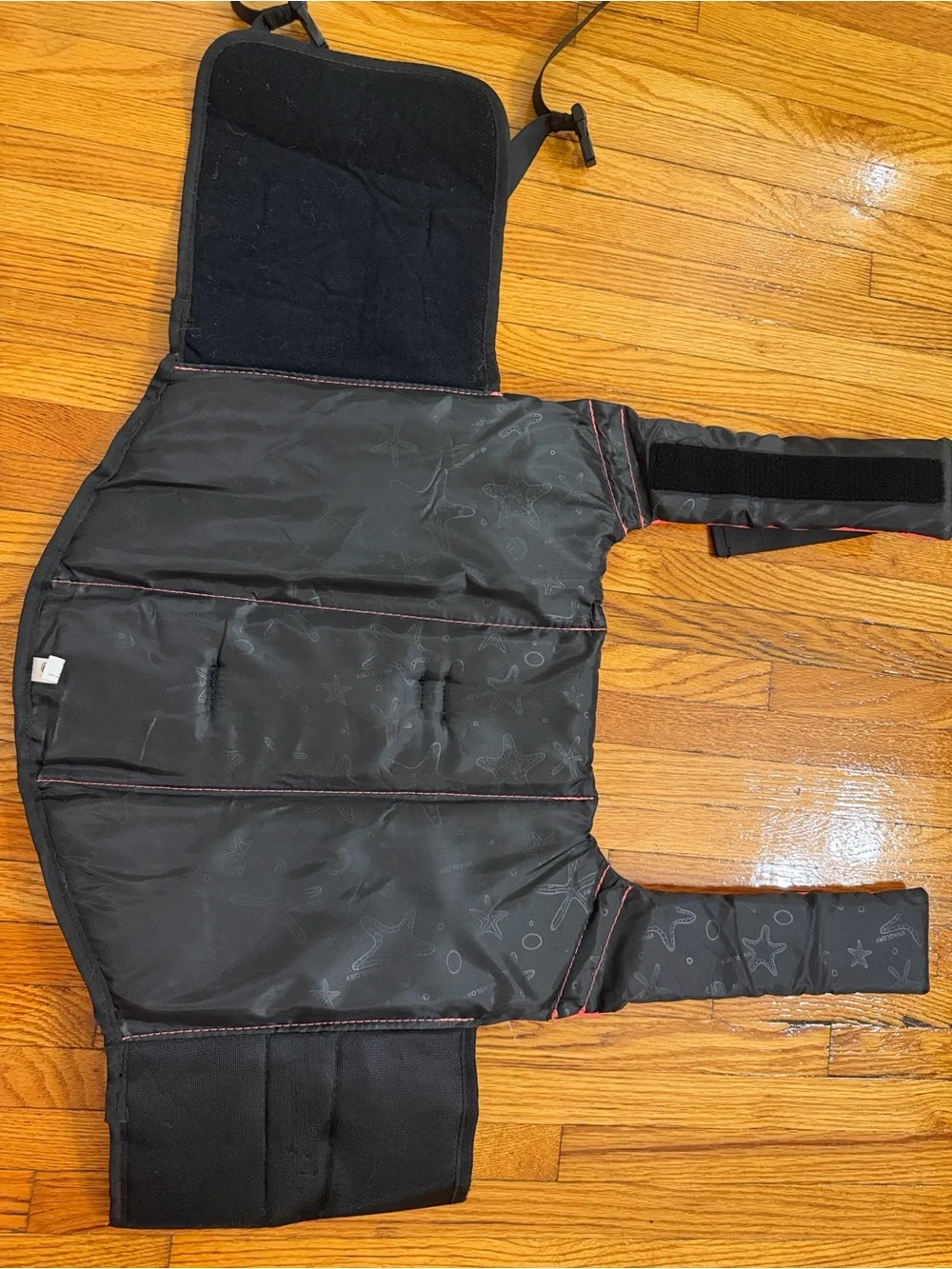 Dog life jacket